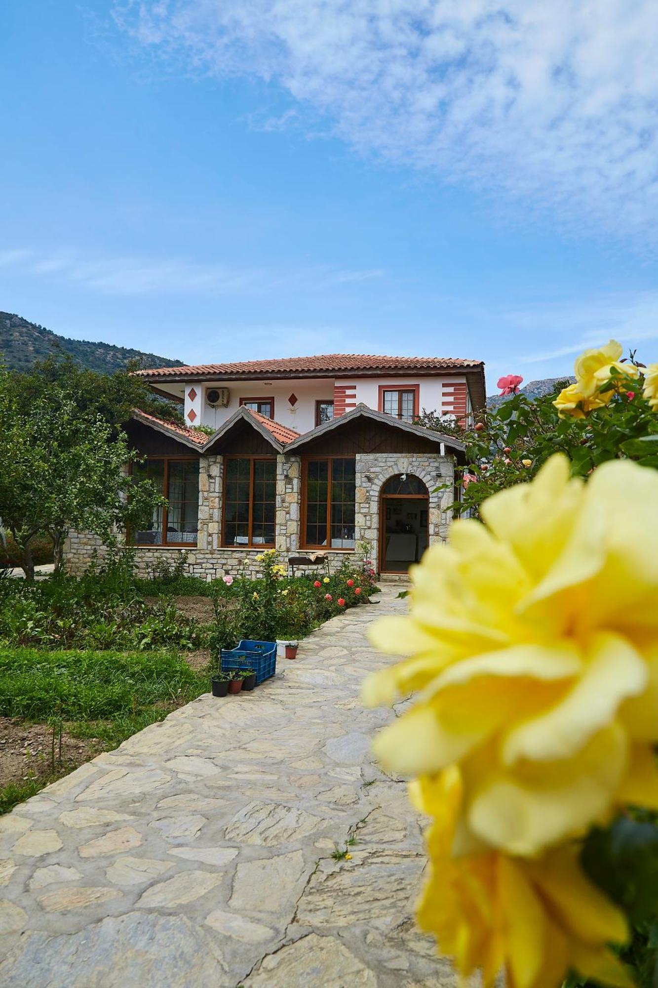Melinda Pension & Restaurant Mesudiye  Kültér fotó